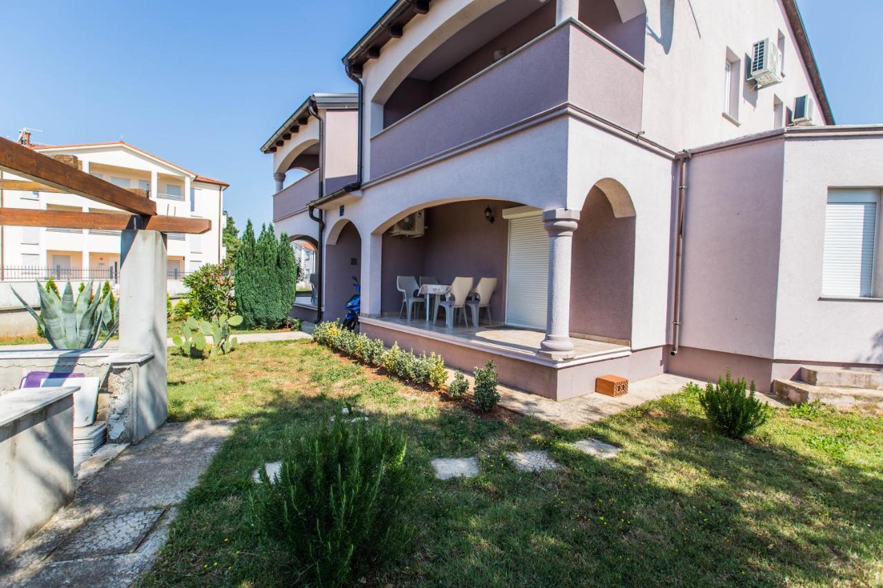 Apartments Vukalovic 2 Medulin Exterior photo